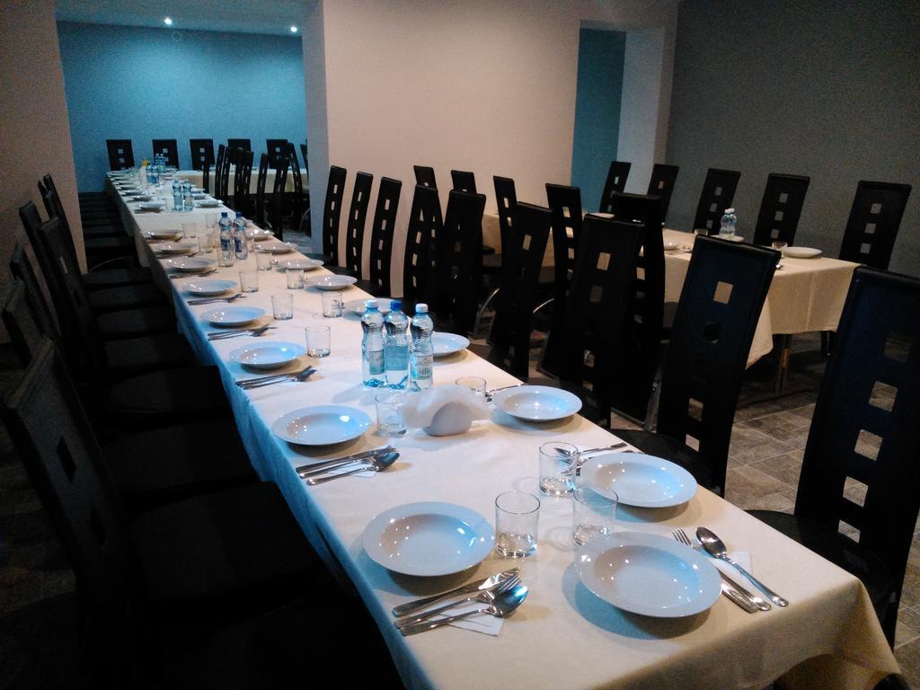 Refleks Hotel 2*
